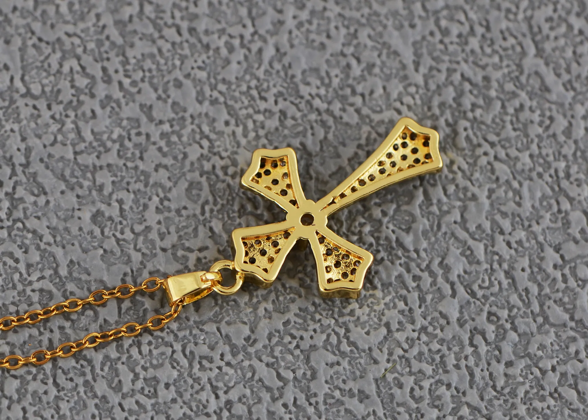 Alilang Gold Tone Rhinestone Cross Pendant Necklace Ideal for Religious Occasions