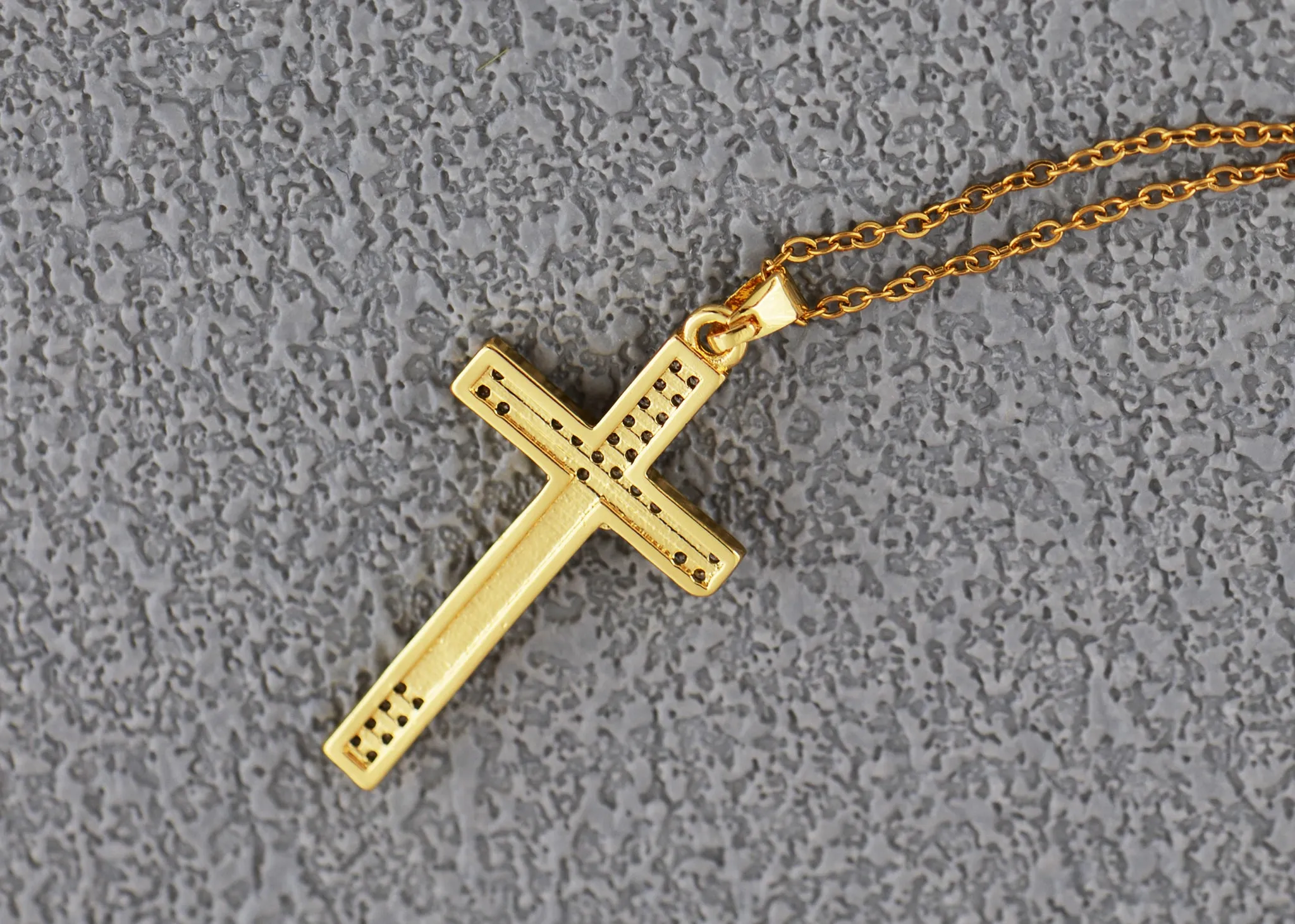 Alilang Gold Tone Rhinestone Cross Pendant Necklace Ideal for Religious Occasions