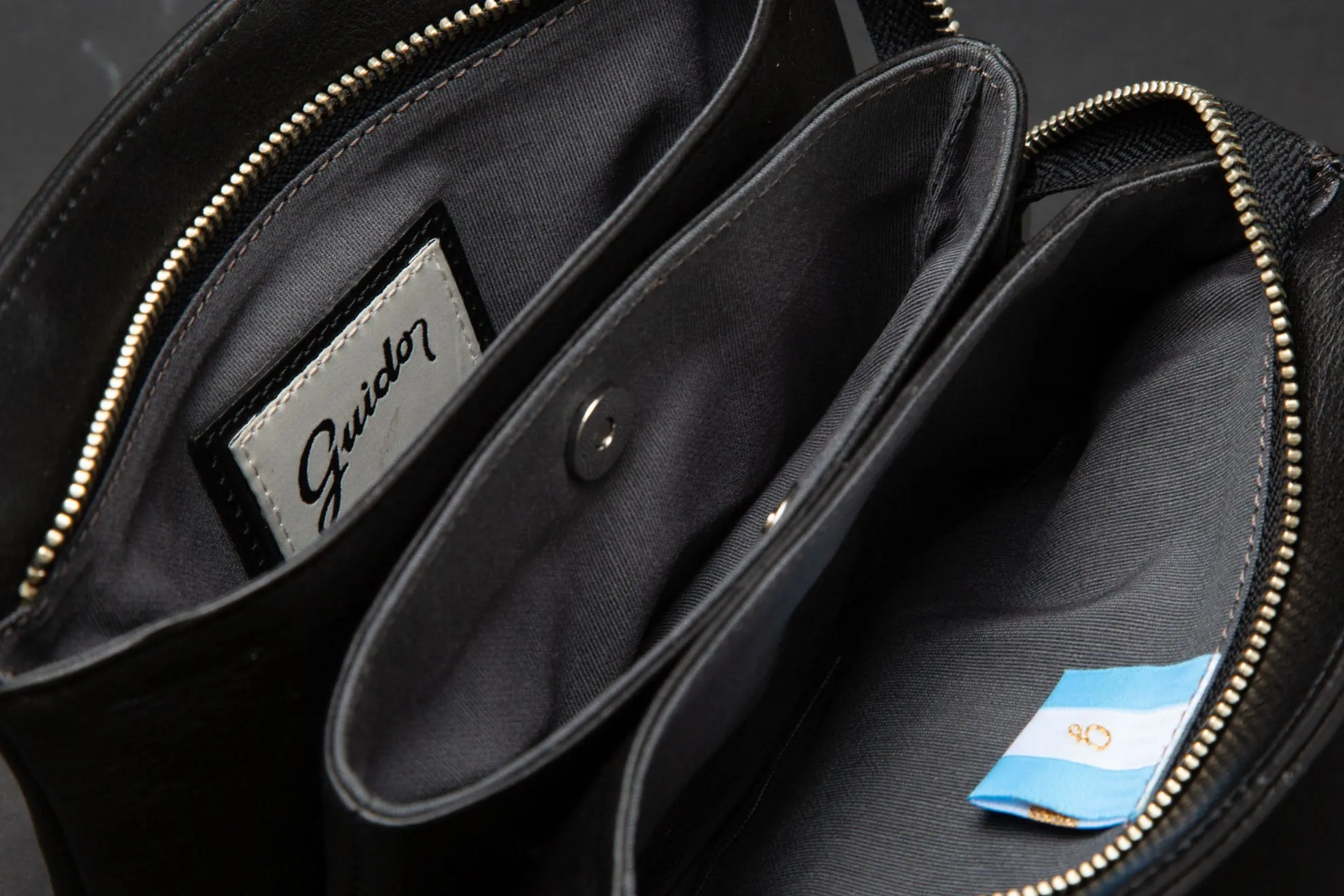 Crossbody 3024 Black