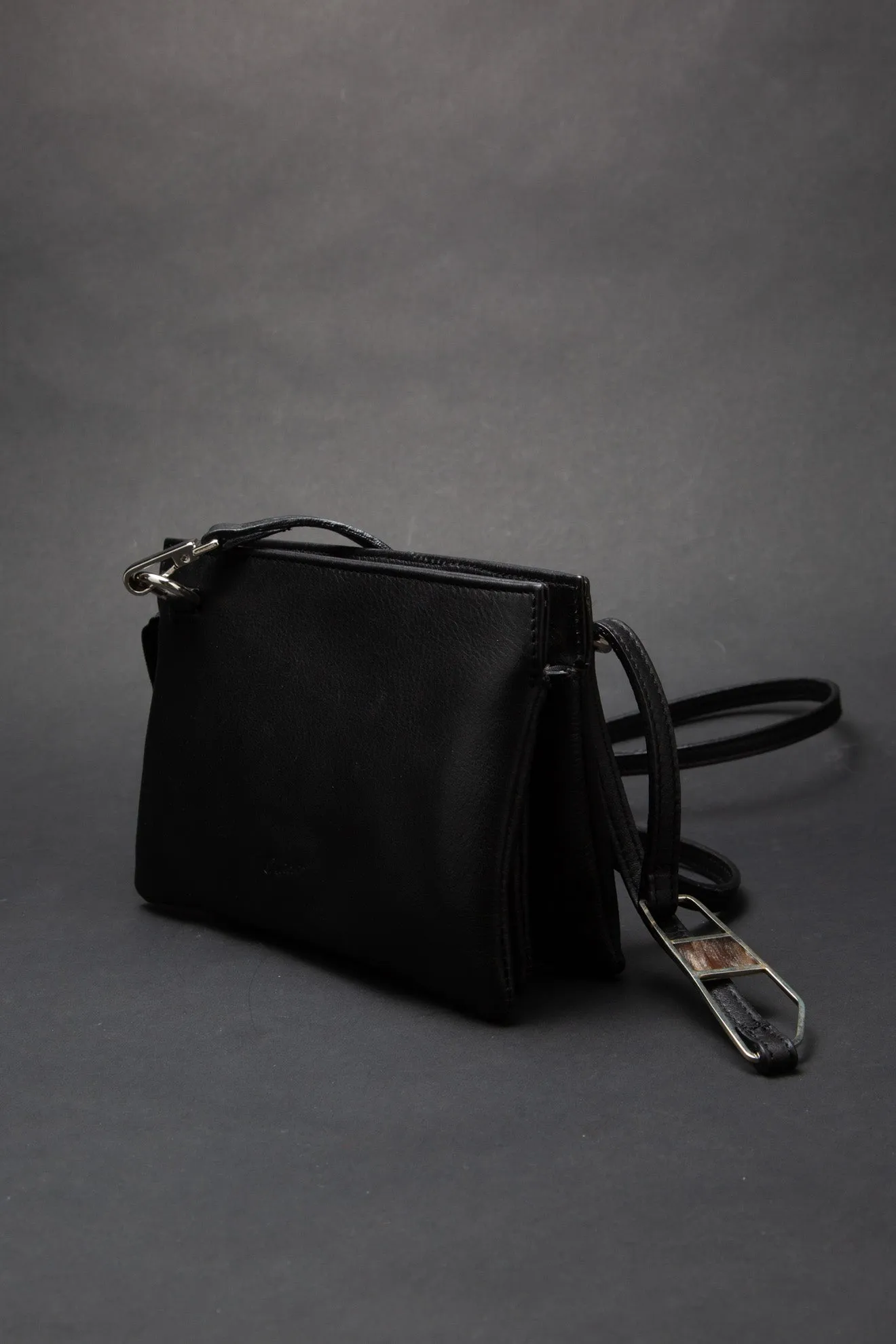 Crossbody 3024 Black