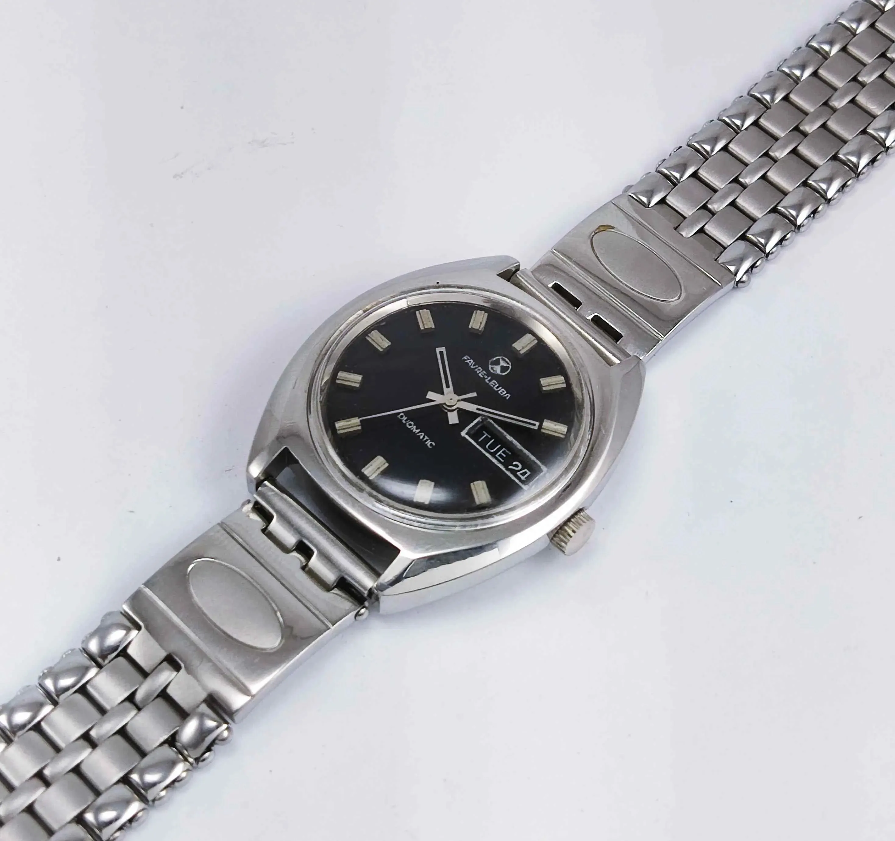 Favre Leuba Duomatic 2066 Black Dial 17 Jewels Men's Automatic Watch