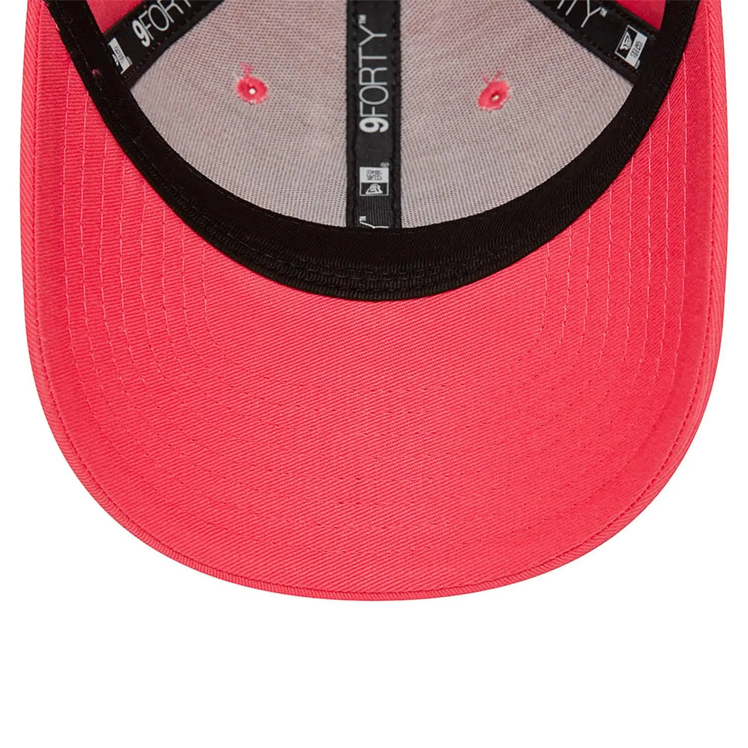New York Yankees 9Forty Youth Cap Neon Pink