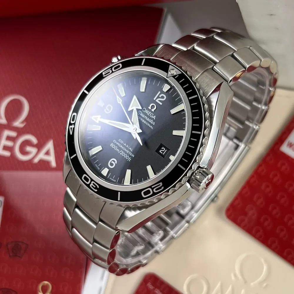 Omega Seamaster Planet Ocean 22005000 2500XL (2008)