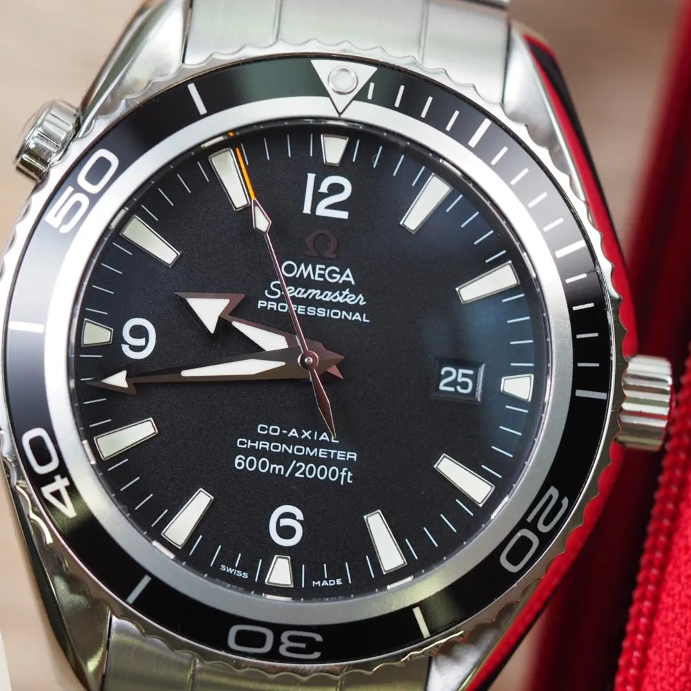 Omega Seamaster Planet Ocean 22005000 2500XL (2008)