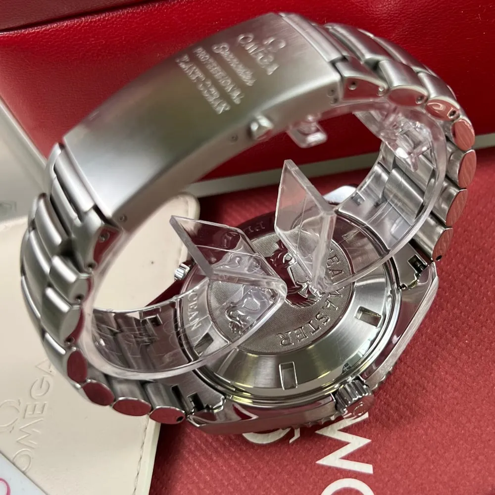 Omega Seamaster Planet Ocean 22085000 2500XL (2011)