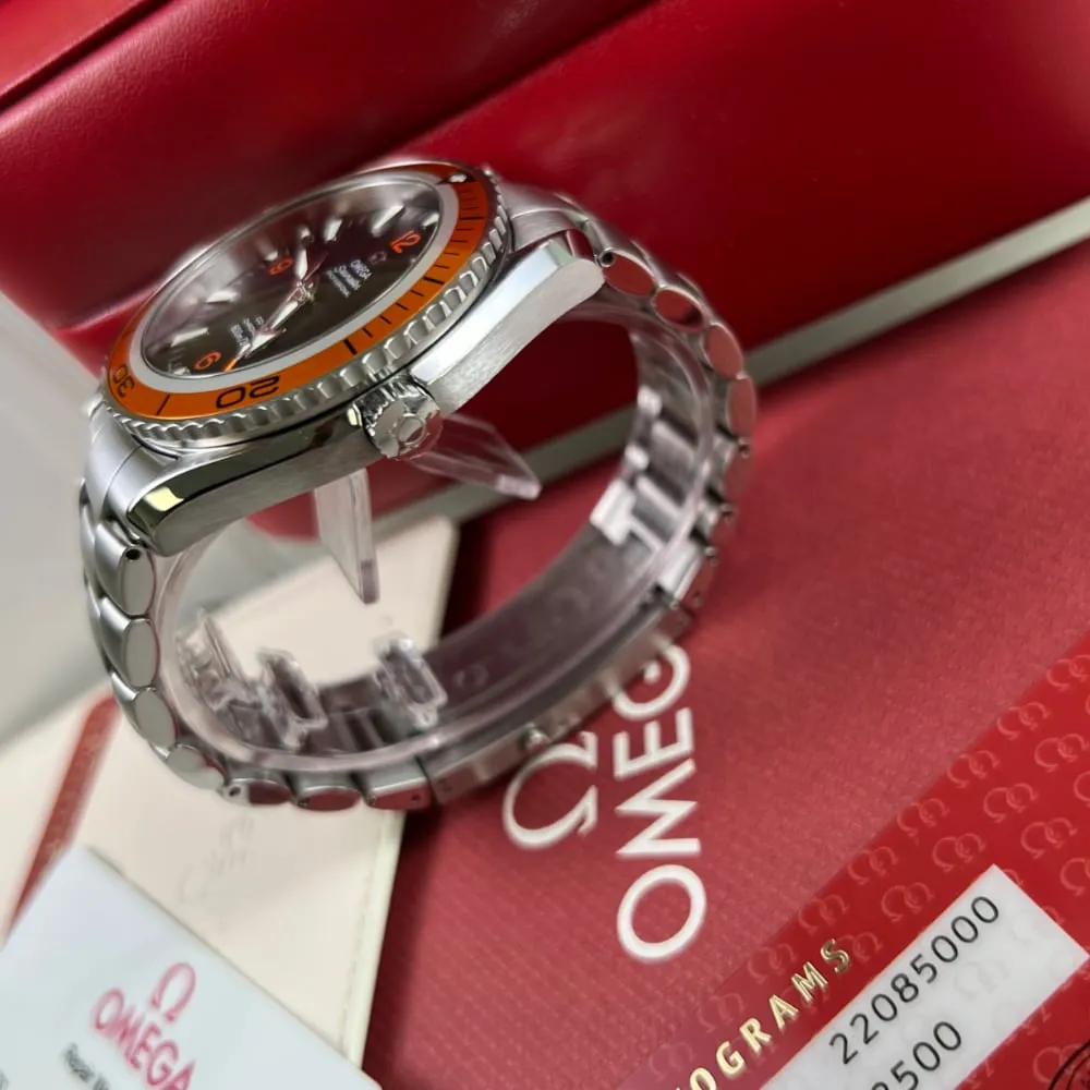 Omega Seamaster Planet Ocean 22085000 2500XL (2011)