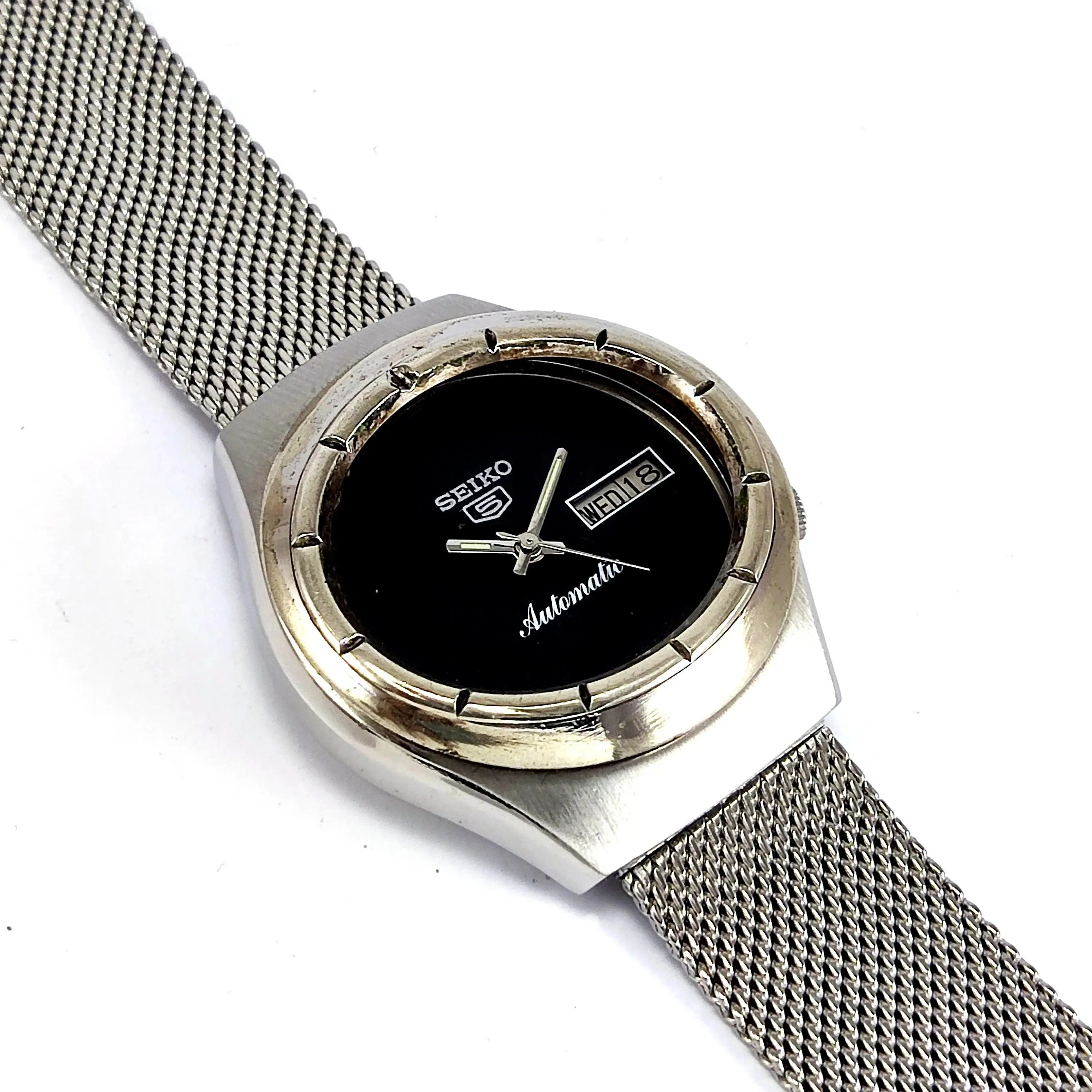 Seiko 5 Automatic-7019A Analog 21 Jewels Day Date Black Dial Men's Wrist Mechanical Watch