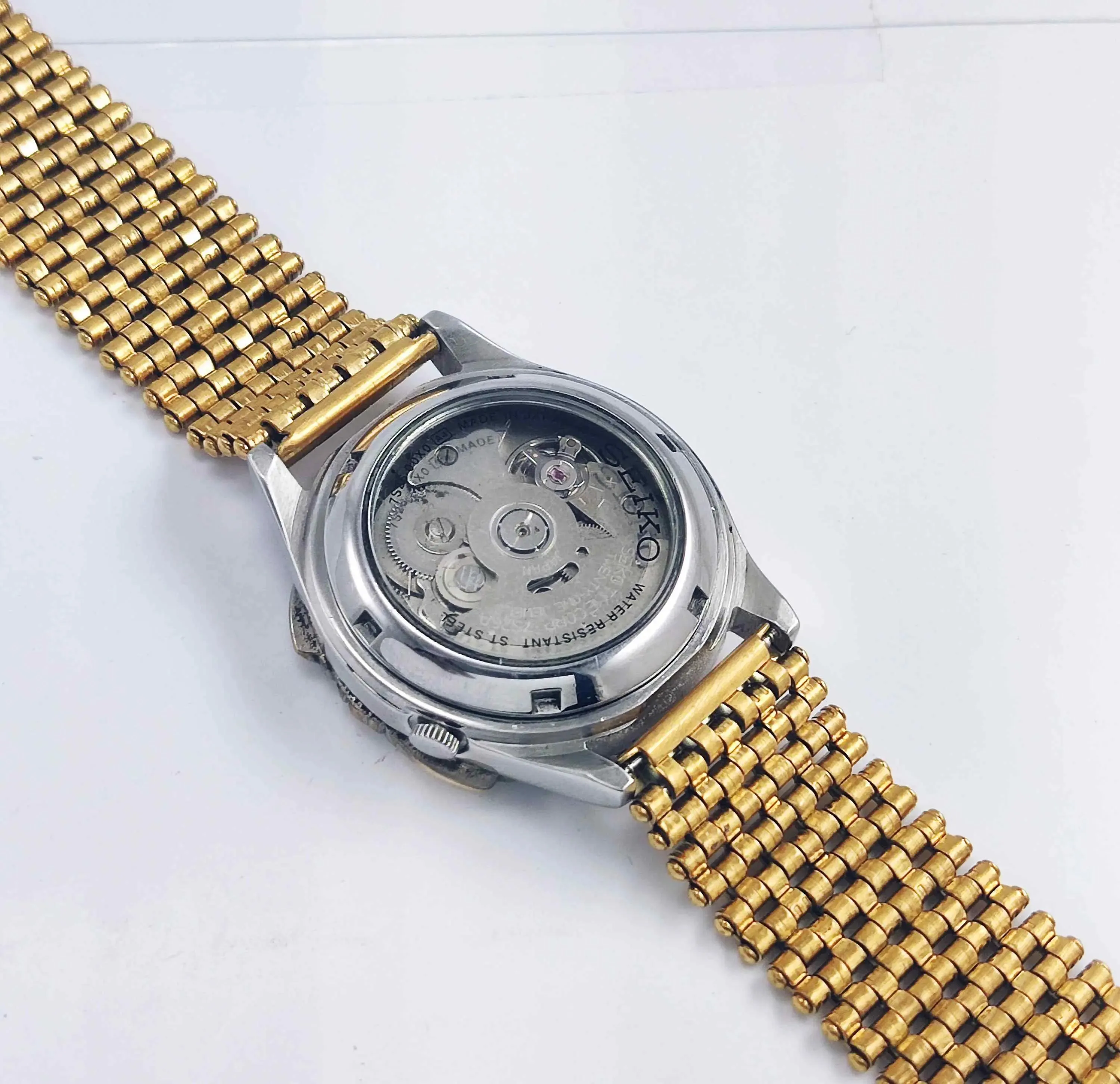 Seiko 5 Automatic 7S26A Blue Dial 21 Jewels Transparent Back
