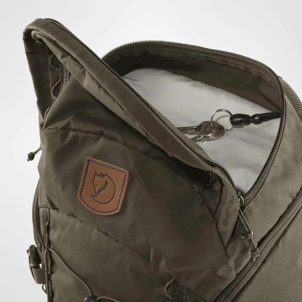 Singi 28 Backpack - F23320