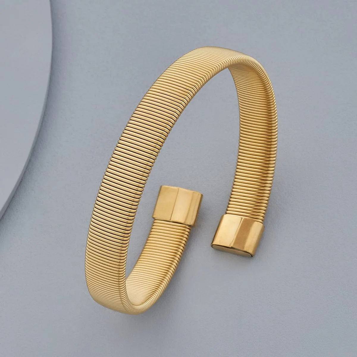 Trendy Kada 168428