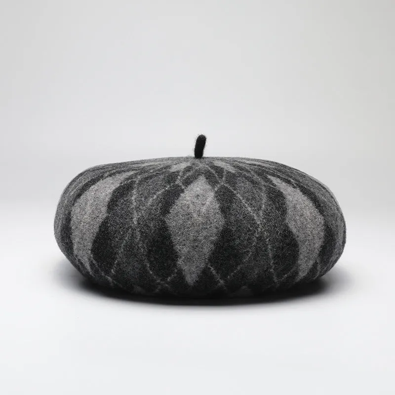 Wholesale Autumn and Winter Warm Thickened Plaid Contrast Wool Beret